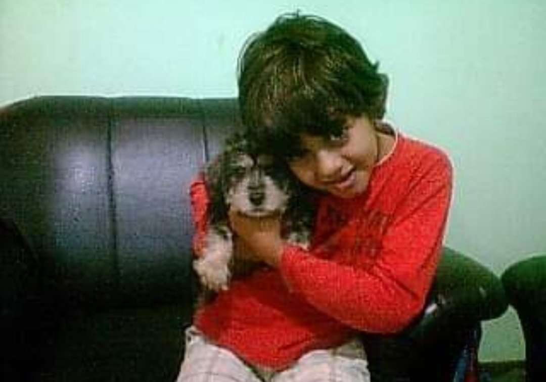 kiddb_yf's tweet image. que ya estás tranquilo y en un lugar mucho mejor. 
Te llevas con vos 12 años de mi vida hermano, te voy a extrañar y te voy a buscar en cada vuelta a casa. te amo para siempre lobby 🥹