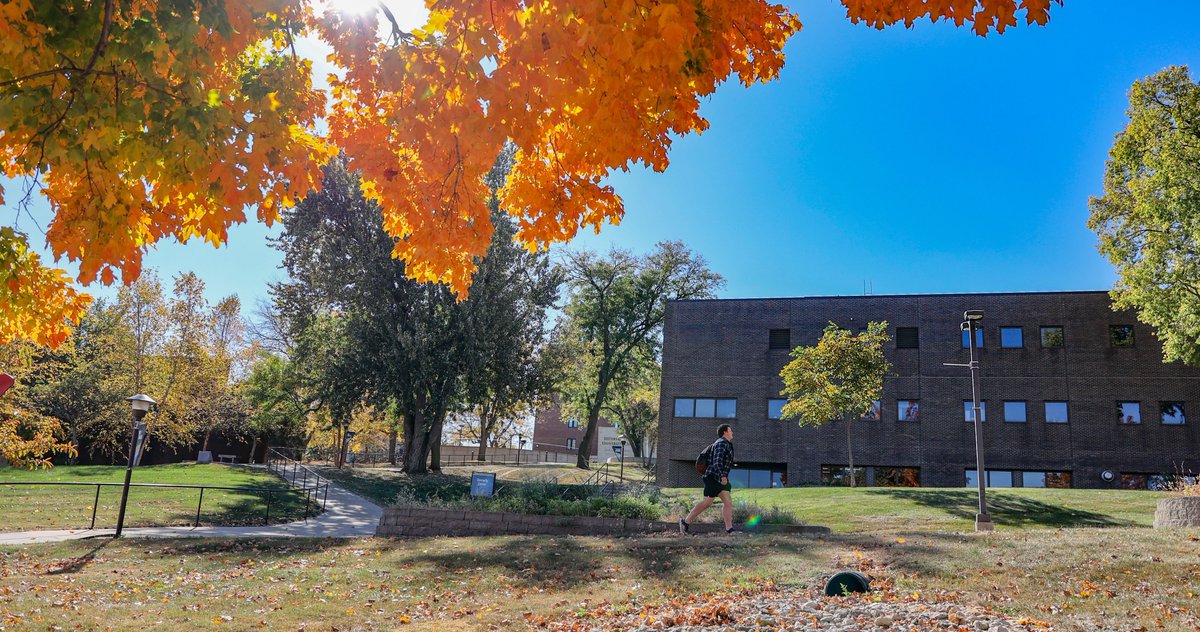 Mount Mercy University tweet media