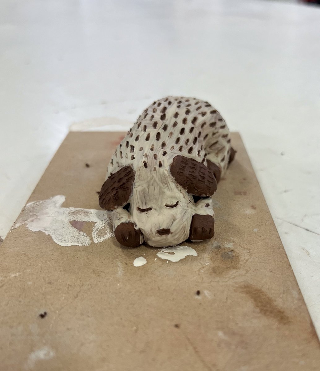 3eyedog's tweet photo. pray he survives the kiln https://t.co/aoggAHQQrY