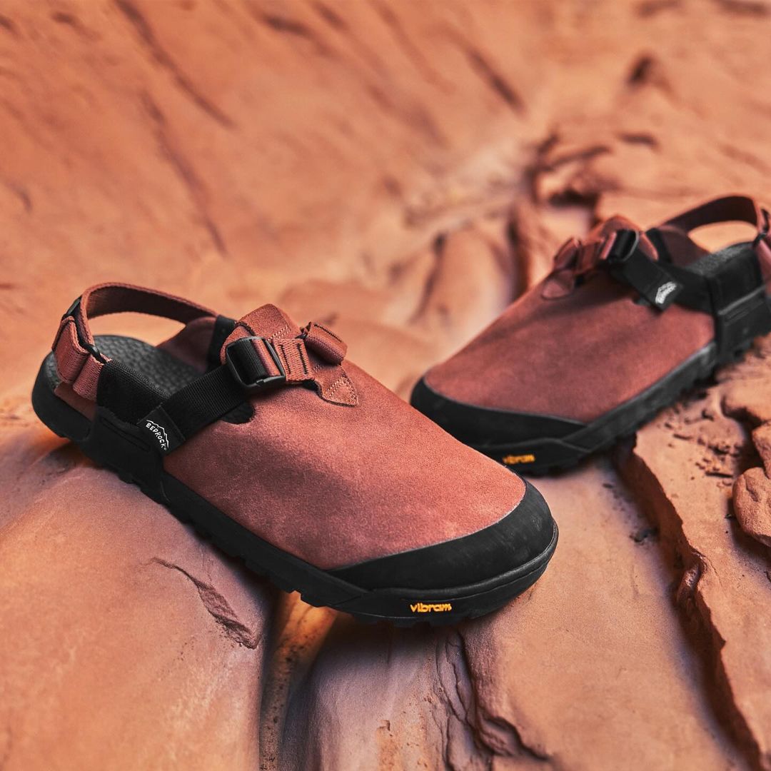 Bedrock Sandals tweet media