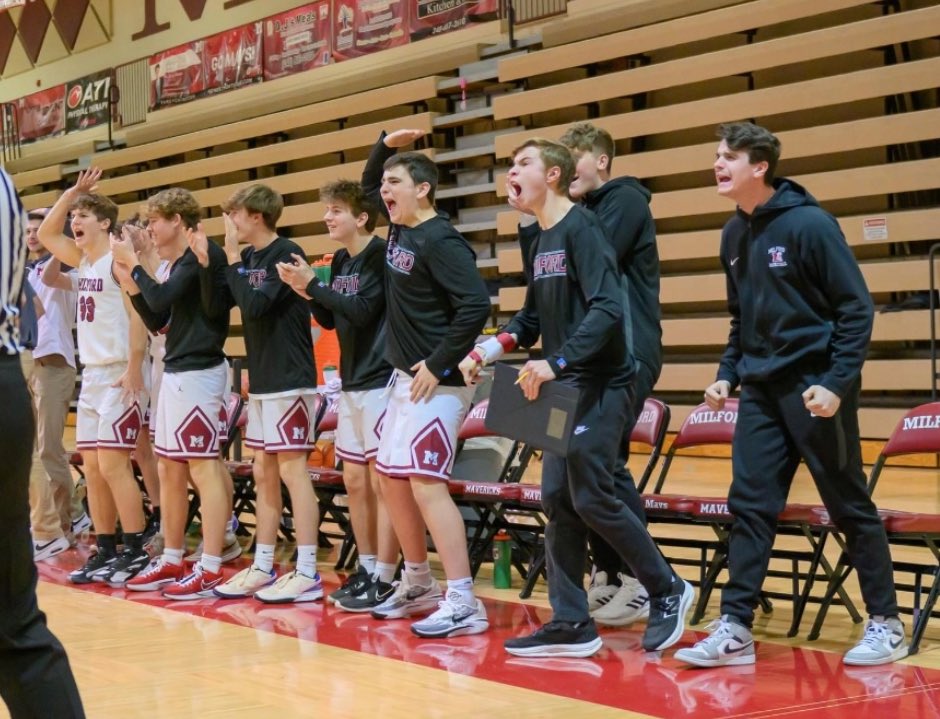 Milford1Hoops's tweet photo. Excited to be back!!! Season and Home Opener tonight.
🏀GAMEDAY🏀
Milford vs. Flint Kearsley
Freshmen- 4:00 pm
JV- 5:30 pm
Varsity- 7:00 pm
#milfordpride #cpfv #5:1 https://t.co/aynKCQvc8a