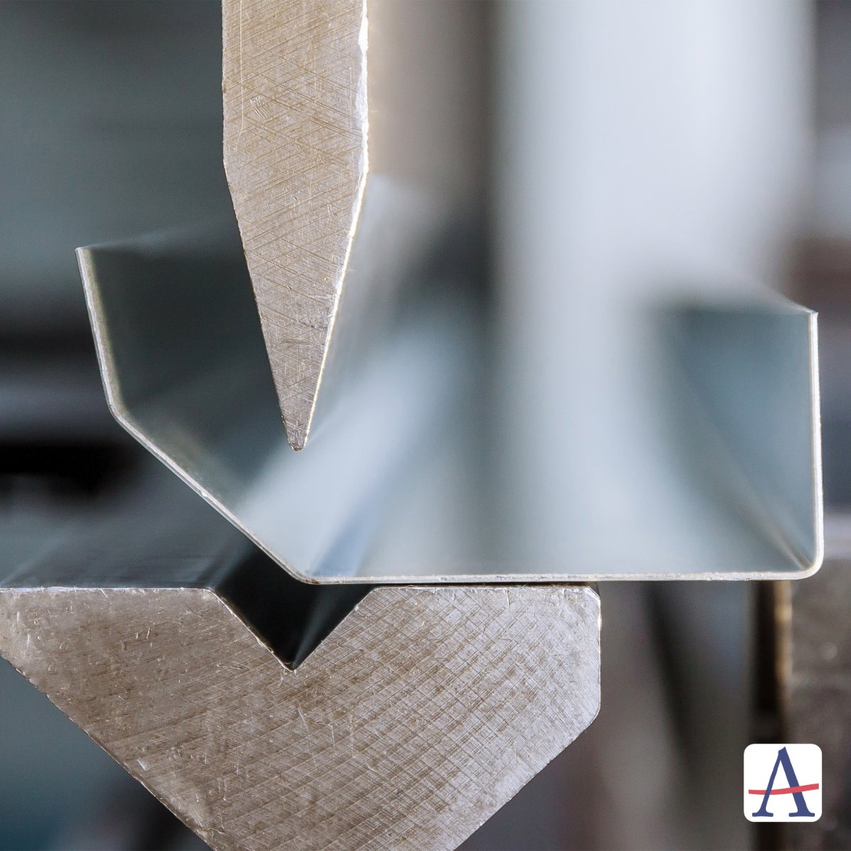 IndustriesUsa's tweet photo. Streamline your metal fabrication operations with tailored cleaning and debris management from Allegiance Industries. #MetalFabrication #FacilityManagement https://t.co/Sxm7aQy3UV