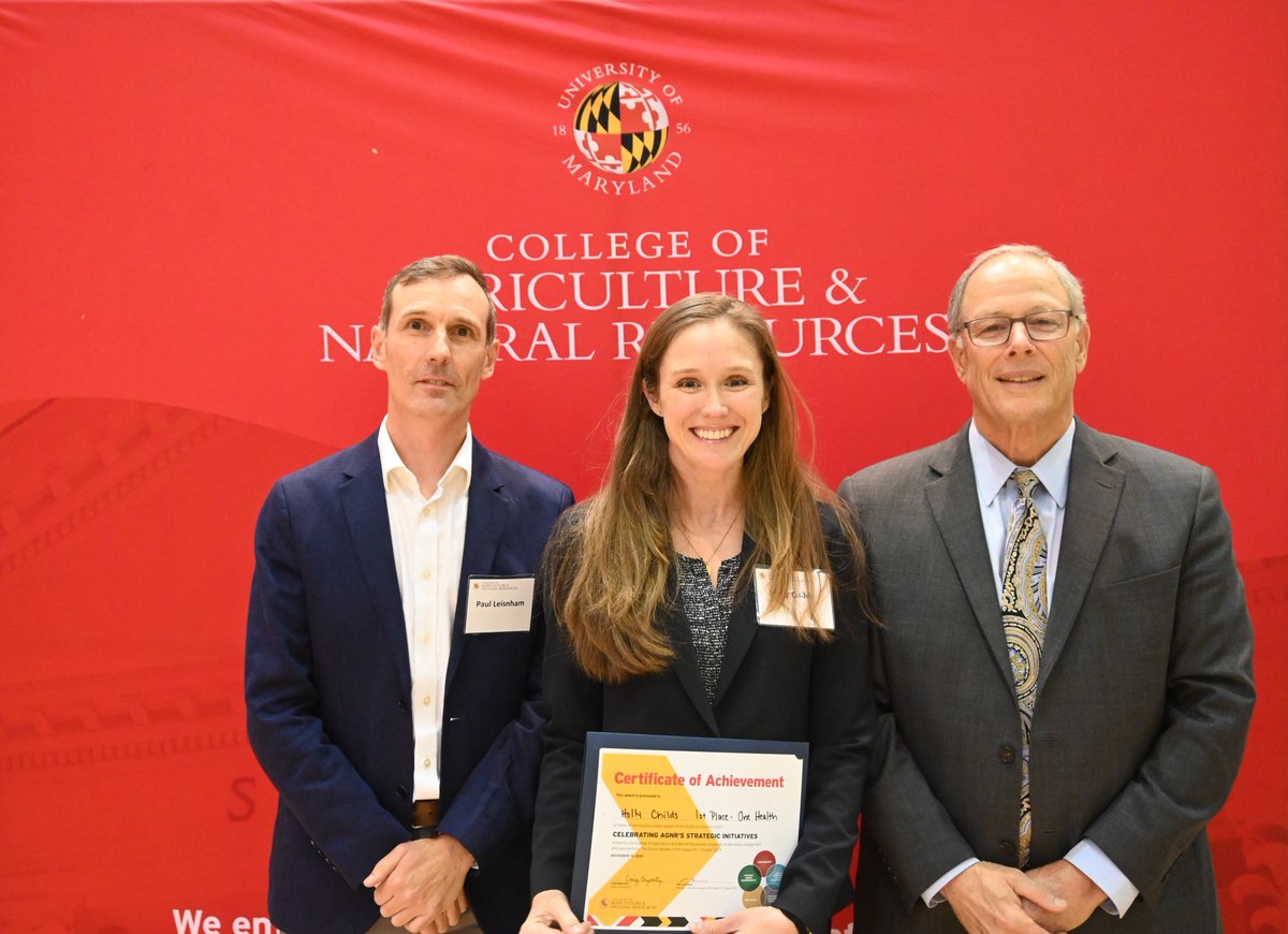 AGNR Student Research Shines at 6th Annual Cornerstone Event 🌟#AGNRTerps showcased their amazing work that's associated with our Strategic Initiatives during our annual poster session. agnr.umd.edu/news/agnr-stud…