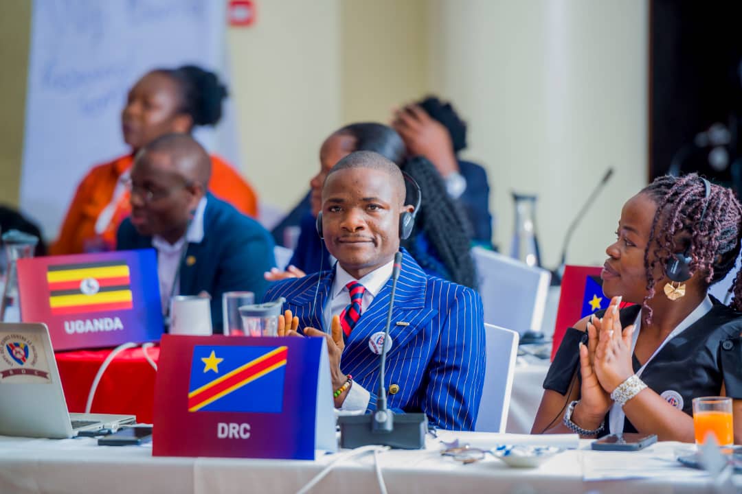JACUA21's tweet photo. NAIROBI
@kabambi_alexis , un des Jeunes Agents de Changement du Réseau @JACUA21 et Coordon du CJVP-RDC porte la Voix de la RDC au 1er Forum du Corps des Jeunes contre le Paludisme et Maladies Tropicales Négligées en Afrique organisé à Nairobi. Une manière de vendre bien la  RDC! https://t.co/V0PhaKGqxa