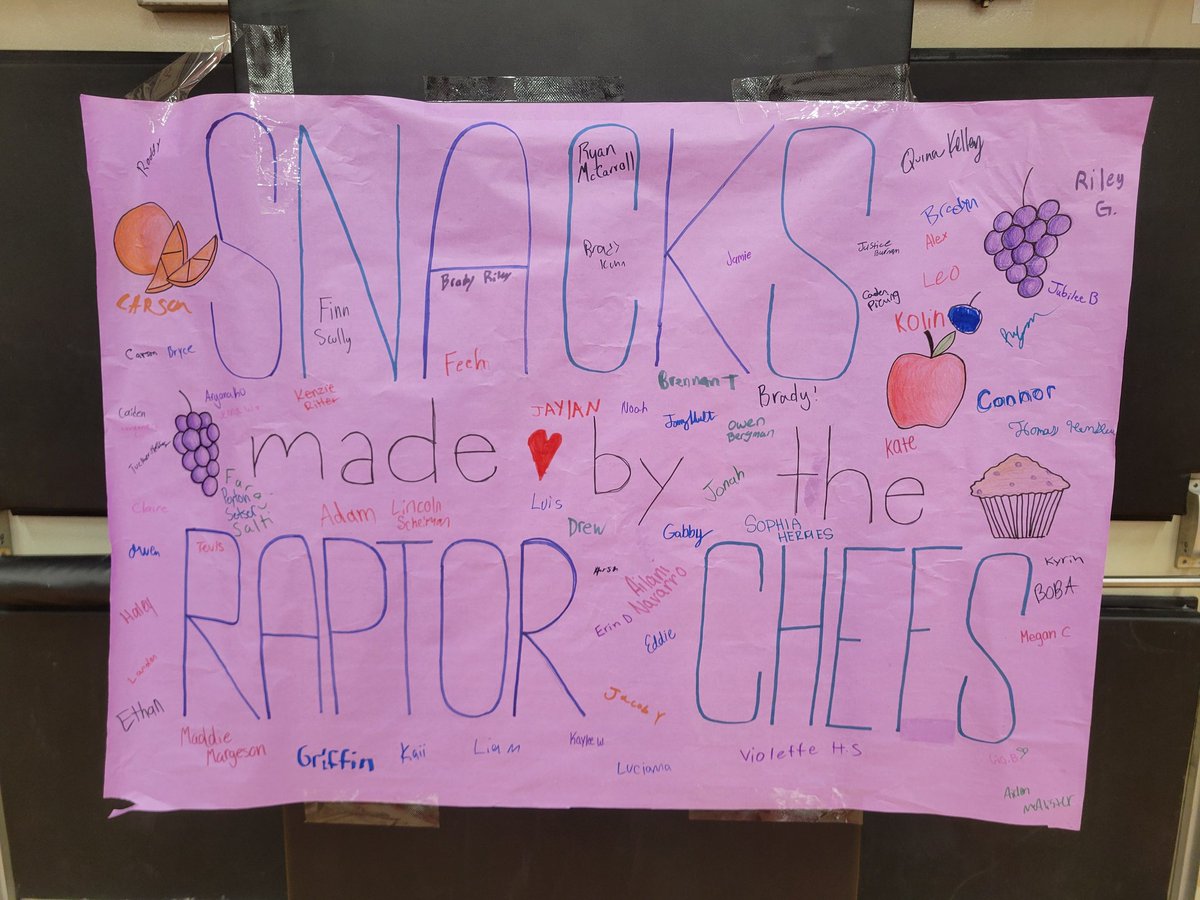 Anderson_FCS's tweet photo. Very honored to have all my students' skills showcased at Grandparent's Day. #CookingClass #AHSisFamily #2000muffins #FruitForDays https://t.co/bGvEO1Qn0o