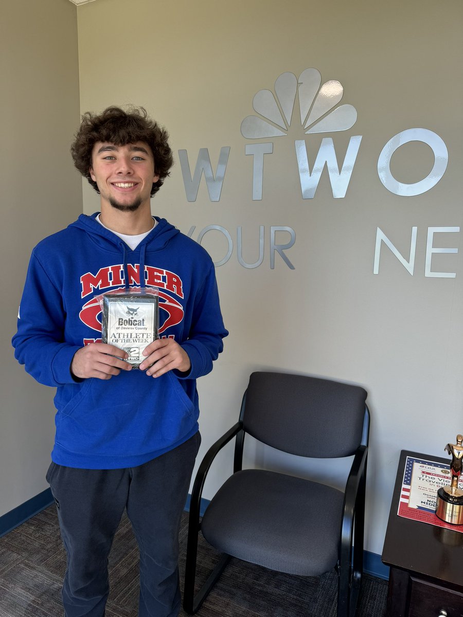 RickSemmler's tweet photo. Linton QB Braylon McBride is the WTWO-Bobcat of Daviess County Athlete of the Week. You’ll hear from the Miner senior tonight on @WTWOsports https://t.co/bRiAYdgwkn