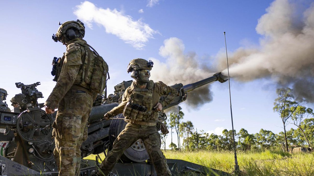GCCDefTech's tweet photo. شركة BAE Systems تعتزم إعادة فتح إنتاج مدافع M777 في شيفيلد بالمملكة المتحدة بعد عقد بقيمة 50 مليون دولار مع الجيش الأمريكي.  #أخبار_تكنولوجيا_الدفاع_في_الخليج #صناعة_الدفاع #BAESystems #المدفعية

https://t.co/tFvZR2VypB https://t.co/E8cA1j6qyw