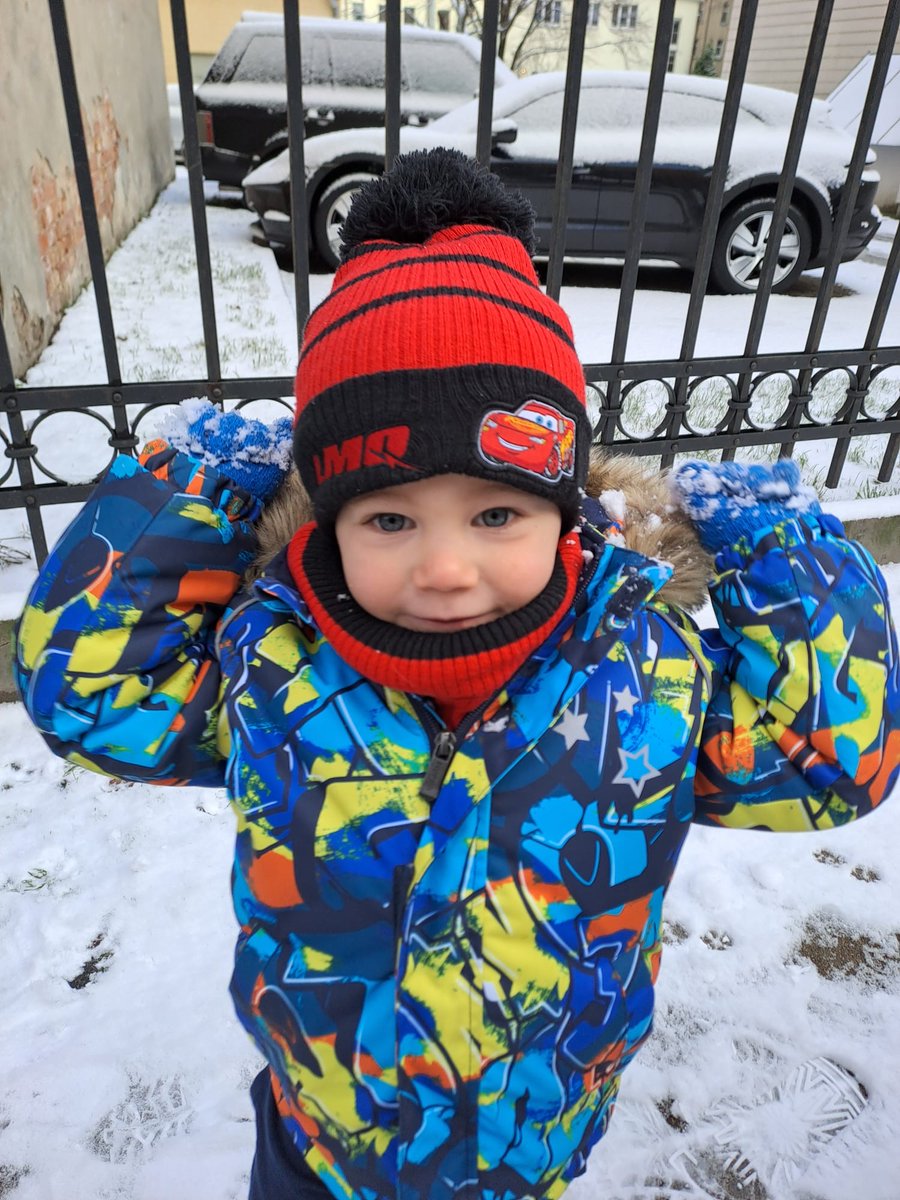 Checking in at 8:45p.m. here in Latvia. The time difference plays a role. As does having a two year old :P #pubpdasia