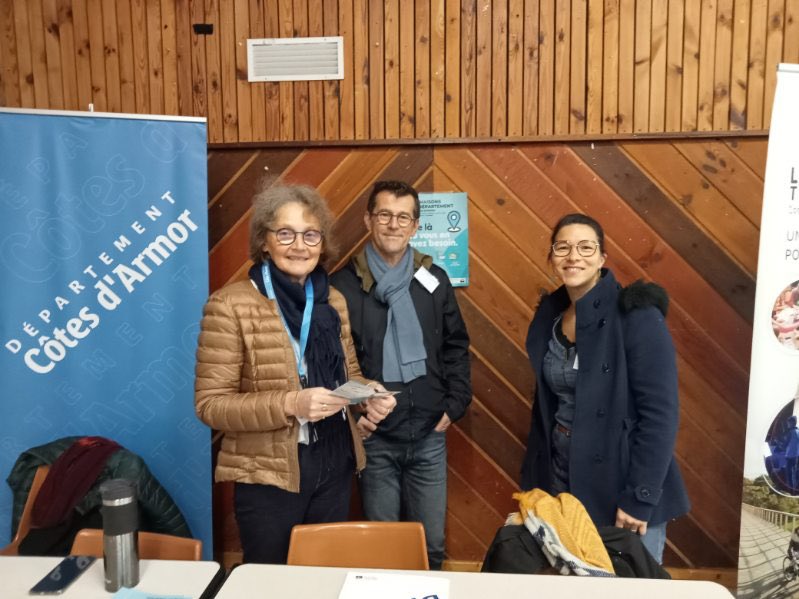 Rencontre des solidarités à #Quessoy
Les acteurs des #solidarités de <a href="/LTMagglo/">Lamballe Terre & Mer Agglomération</a>  se sont retrouvés autour de stands, conférences, tables rondes et d’un échange de clôture : l’#IA et les solidarités. 

➡️renforcer l’interconnaissance
➡️améliorer la réponse sociale

<a href="/cotesdarmor22/">cotesdarmor</a>