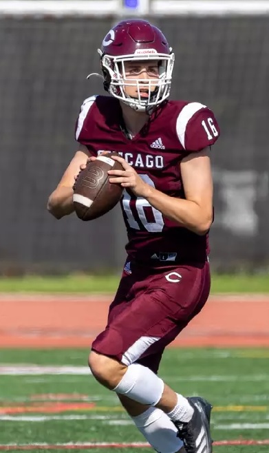 EQBcoach's tweet photo. End of season shoutout to former @BHSFootballTeam all state QB and current @uchicagoath QB @tgouldin_7 on his outstanding senior year. Teddy became QB1 in week 3 and led the Maroons to 6 consecutive wins. OTS, he threw for 1,263 yds while completing 70% of his throws with 17 tds. CONGRATS TEDDY BALLGAME! 👏👏👏