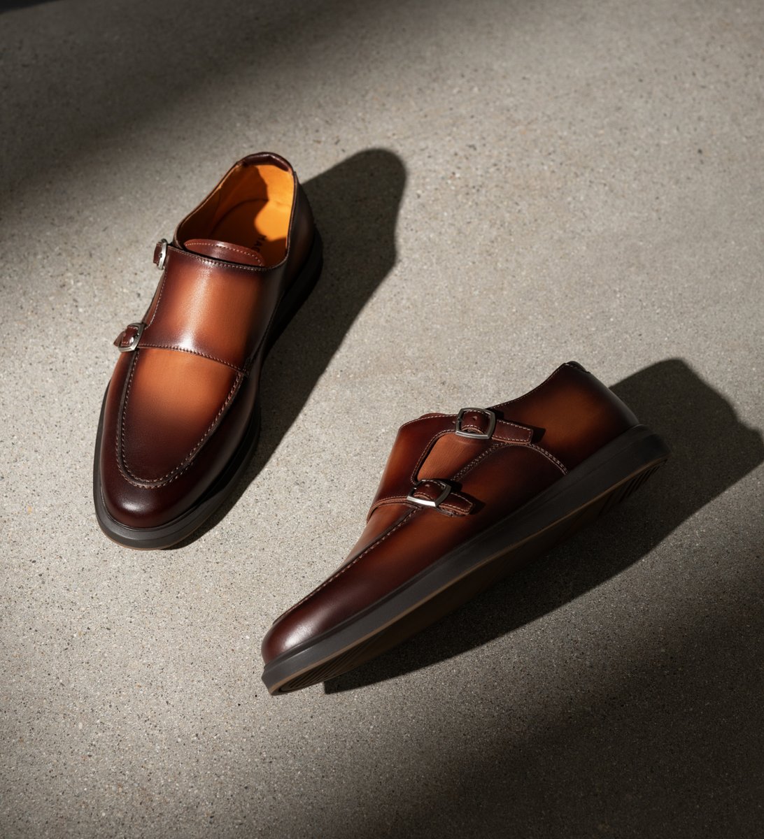 MAGNANNI's tweet photo. FW24 | Discover the Orion Monk: a sleek, modern hybrid with a versatile double monk strap, apron toe, and cushioned comfort. Perfect for any occasion. Shop now at https://t.co/1bF1uxBr7w.
 
#magnanni #monkstrap #hybrid #shoes https://t.co/WF3eSSnpGy
