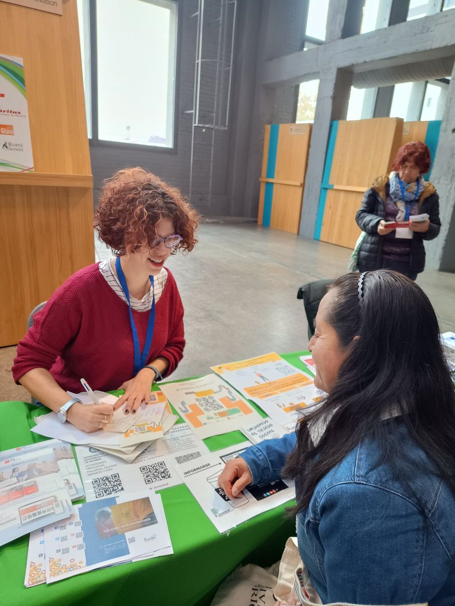 La Rueca Asociación tweet media