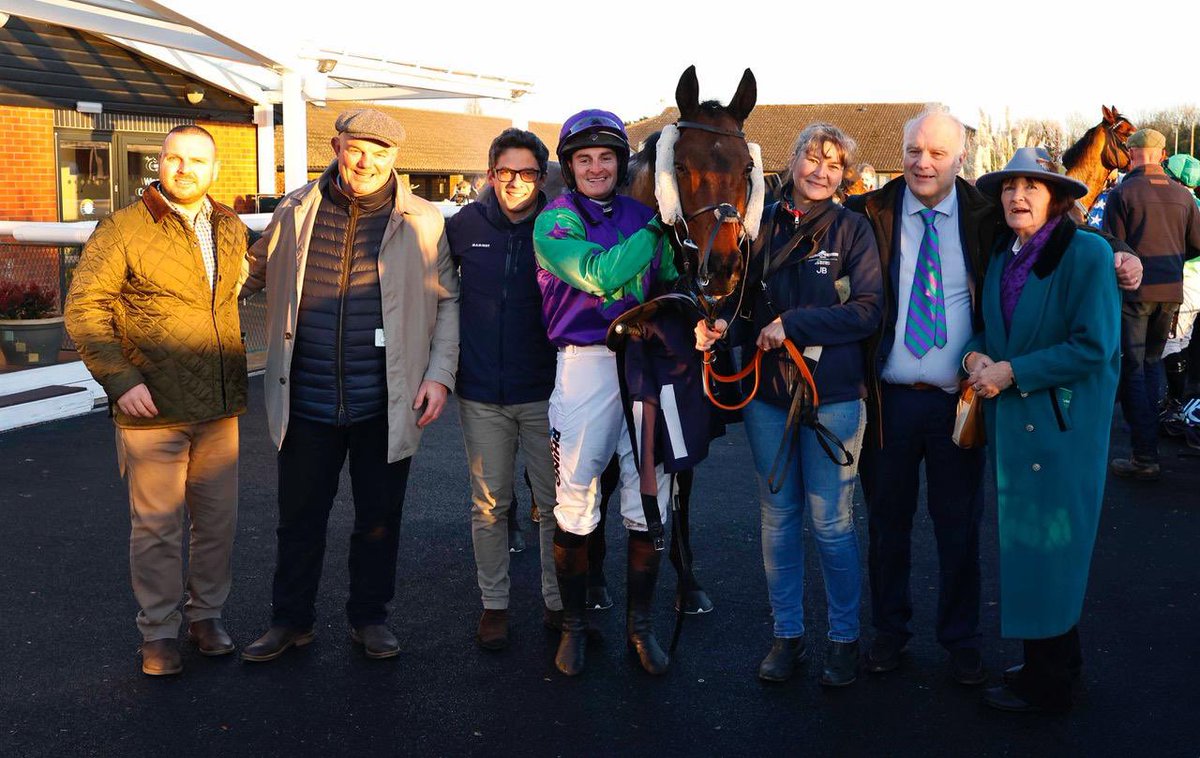 G_G_Racing's tweet photo. Winner 29 today with Neigh Botha putting in a nice performance back over hurdles. Great to get him
Back to form after a good summer over fences. 

Mrs Tabitha ran a lovely race to be a good 2nd. https://t.co/l5e9iuSVYq