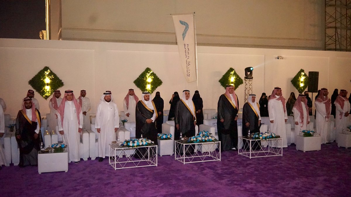 Khalid_Alammar's tweet photo. بفضل الله و توفيقه ، 
تم اليوم في مدينة  #الدمام  الحبيبة  افتتاح مركز أعمال " العمّار أڤينيو " ، و ذلك برعاية و حضور معالي أمين المنطقة الشرقية المهندس فهد بن محمد الجبير  وتشريف عدد كبير من وجهاء وأعيان المنطقة ، نشكر الله سبحانه على توفيقه ، ثم الشكر موصول للمعالي ، و للكرام الذين شرفونا بالحضور .