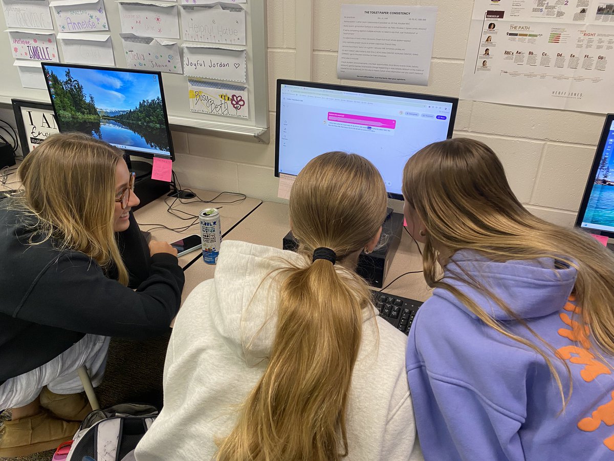 bethbasinger's tweet photo. S/o to @ChrisSnider for joining @admjstaff to lead our learning about AI tools that can support our work. #WeAreADM https://t.co/SD4jtRc3Fb
