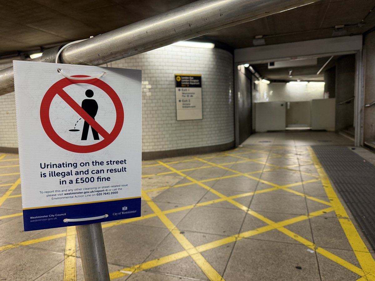 christiancalgie's tweet photo. Good news for those who work in Parliament - Westminster council is now warning people off pissing in the underpass #FirstWorldCountry https://t.co/FRz6JVXKo2