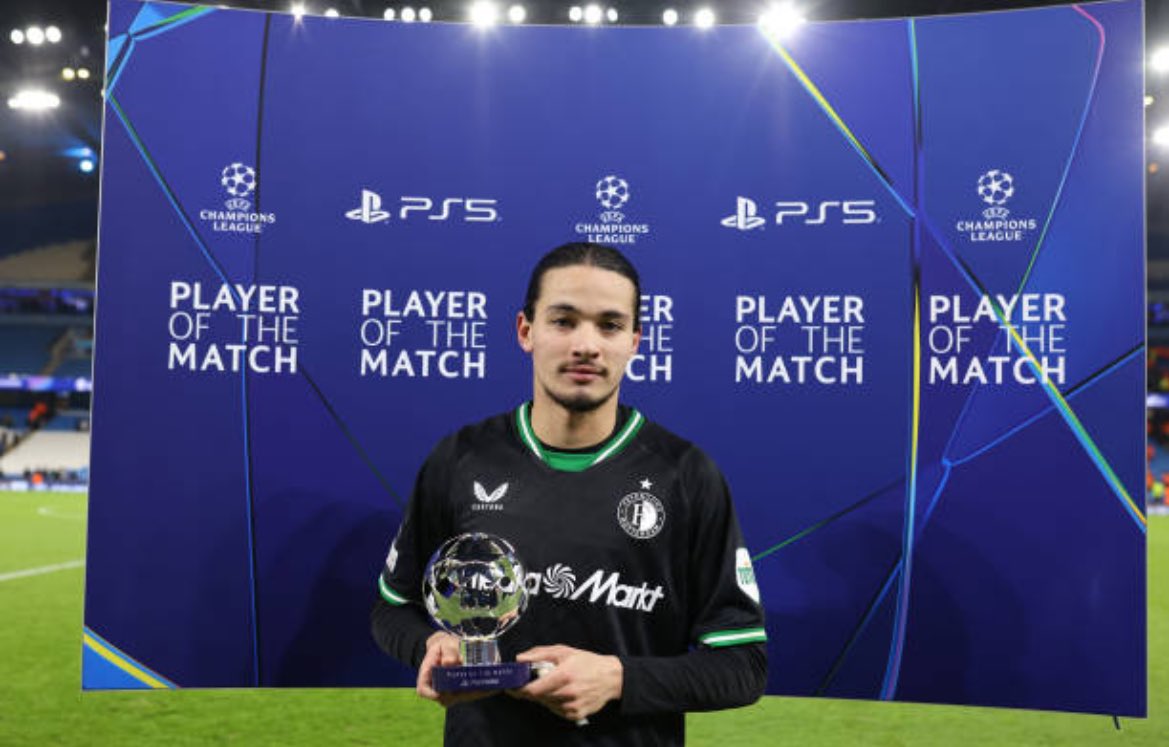 🚨Anis Hadj Moussa a été élu HOMME DU MATCH face à Manchester City ! 💫