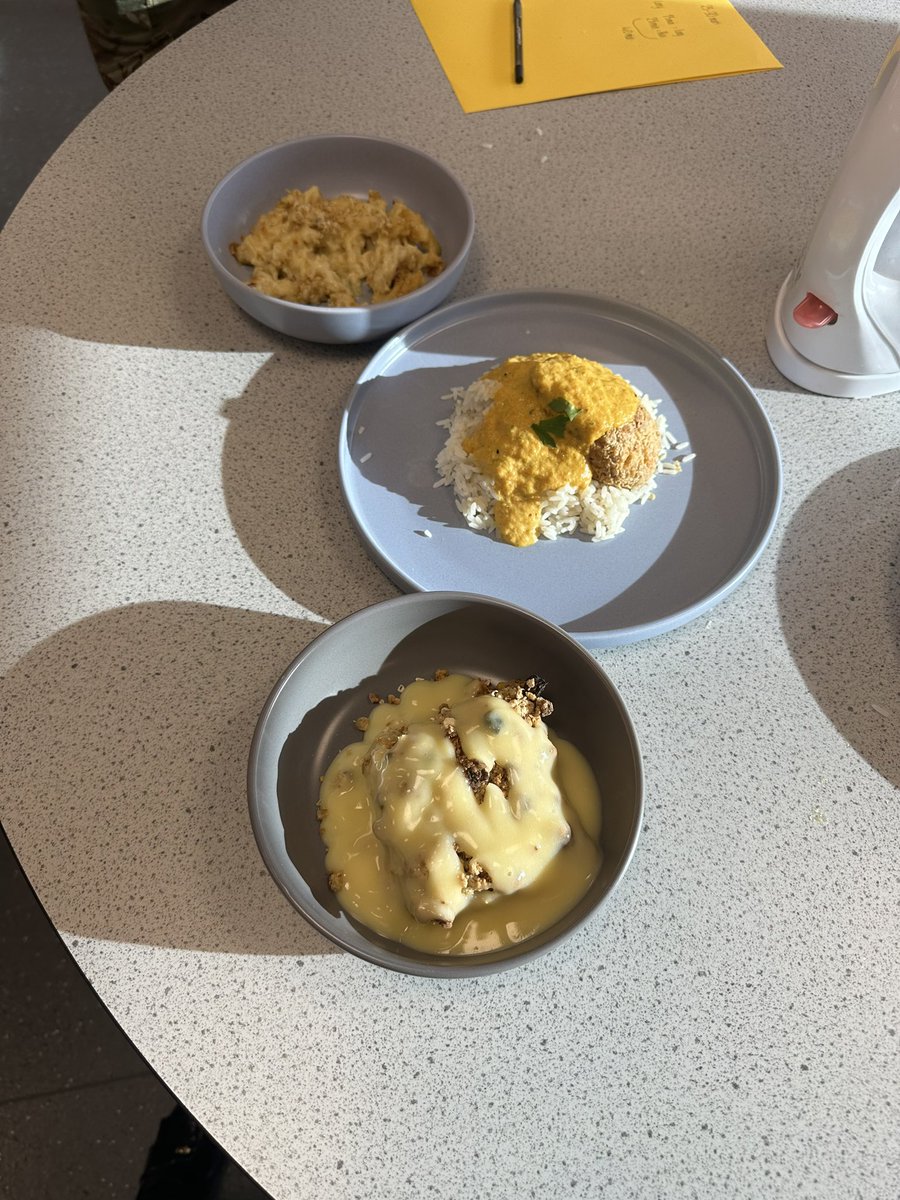 Emma Needham tweet media