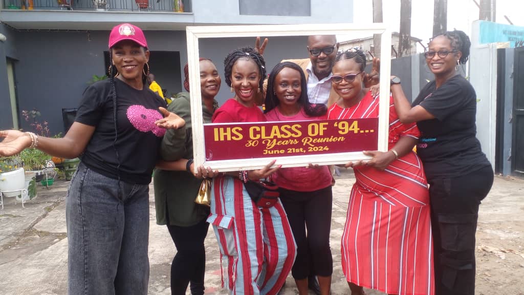 ChidiSys's tweet image. And all who pass through her