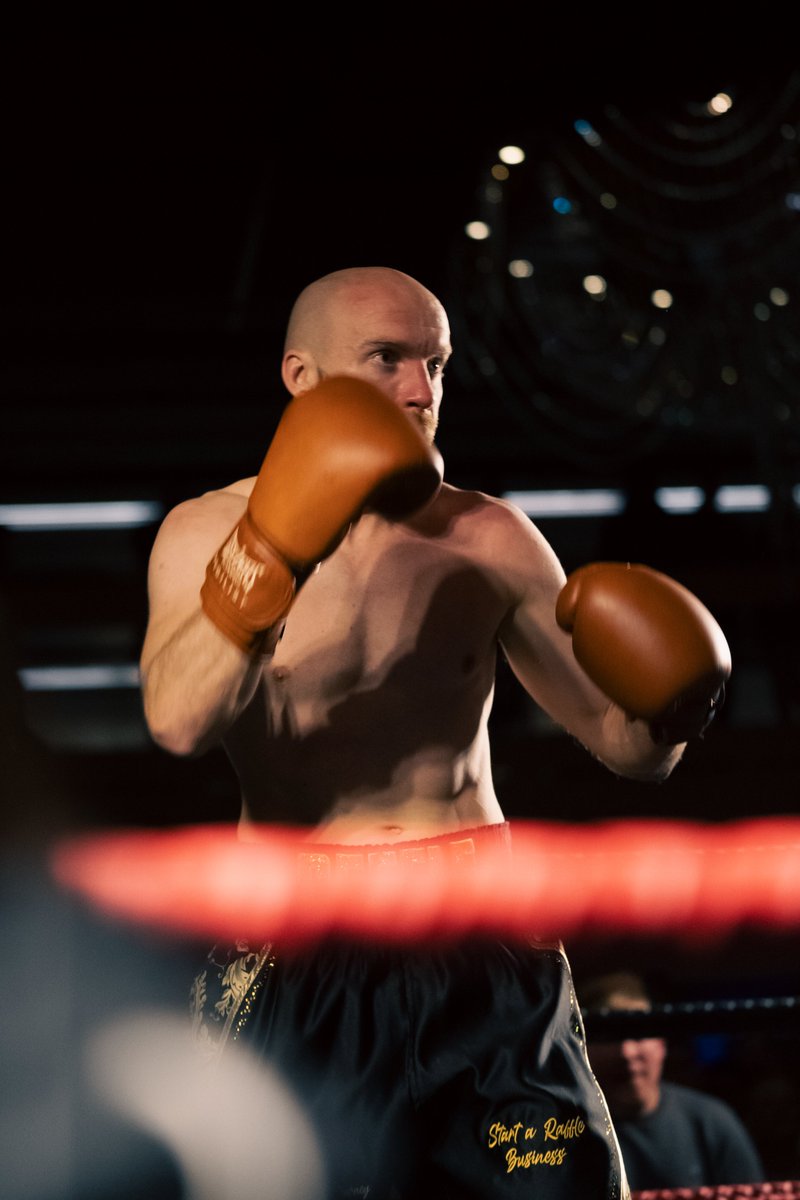 reffle_co's tweet photo. 📸🥊 Fight Night in Focus! 🥊📸

The gloves were on, the crowd was roaring, and the energy was electric. Here’s a look back at the moments that made fight night unforgettable—from intense action in the ring to the incredible support from my team, friends, and family.

💪 This wasn’t just a fight; it was a challenge, a journey, and a reminder that showing up is half the battle.

Whether it’s stepping into the ring or stepping into a new venture, it’s all about taking the leap and giving it everything you’ve got. 🔥

#FightNight #BoxingPhotos #AntonHilton #ChallengeYourself #KeepPunching