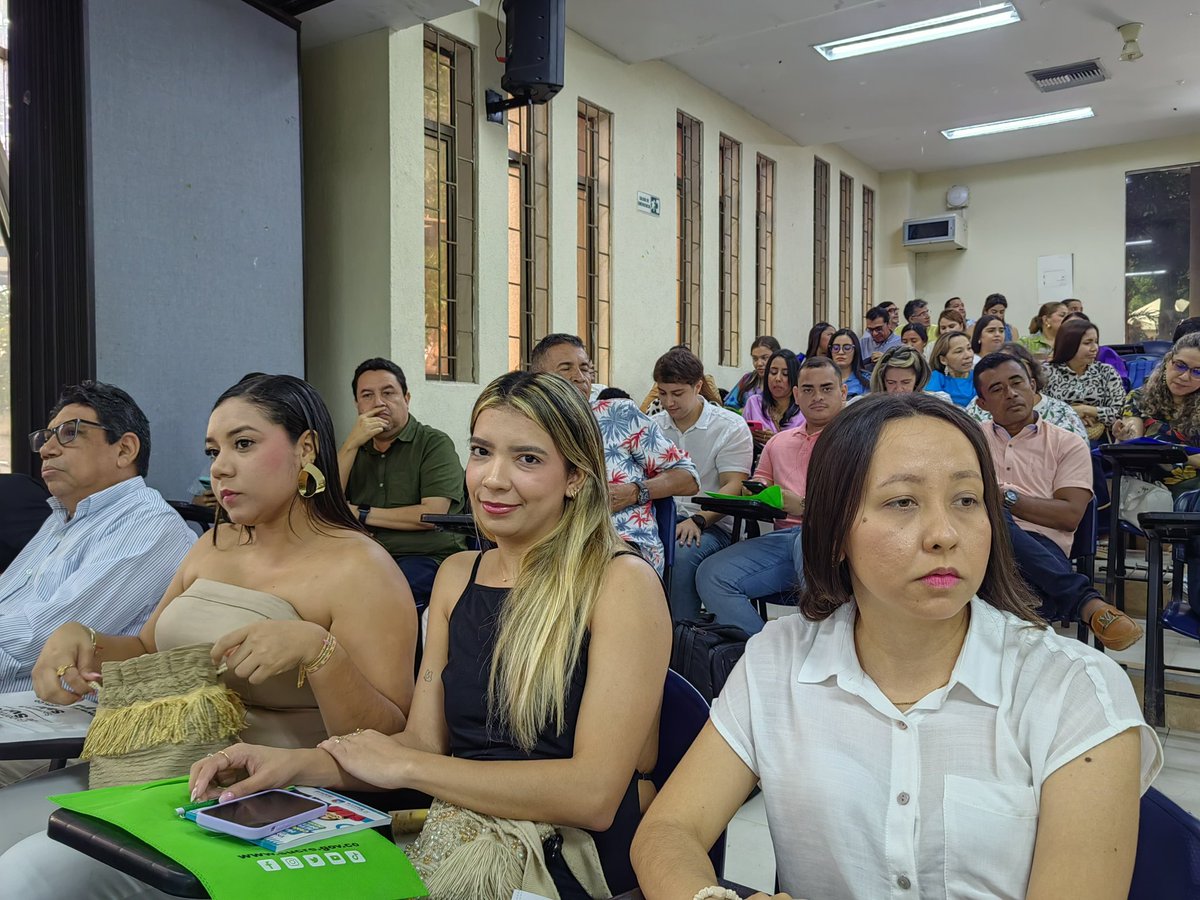 ¡Impulsando la salud y el conocimiento en en nuestro  departamento!👨🏻‍⚕️💉🩺

En colaboración con la Universidad de Sucre y el grupo de odontólogos "Encuentro Odontológico Golfo de Morrosquillo", realizamos una Jornada Académica para fortalecer las capacidades del recurso humano.