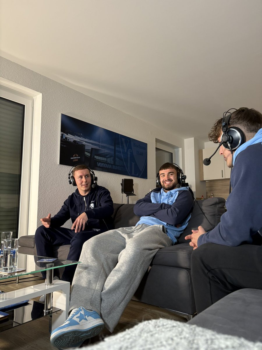 🔥𝗗𝗘𝗥𝗕𝗬-𝗦𝗣𝗜𝗘𝗟𝗧𝗔𝗖𝗛!🔥 mit #VfLU19-Spielern Luis #Pick und Benjamin #Speight als Co-Moderatoren 🎤😍

🆚 @s04_esports 
⏰ 21:00 Uhr 
🏆 @virtualbundesliga 
🏟️ Twitch ➡️ VfL 1848 eSports