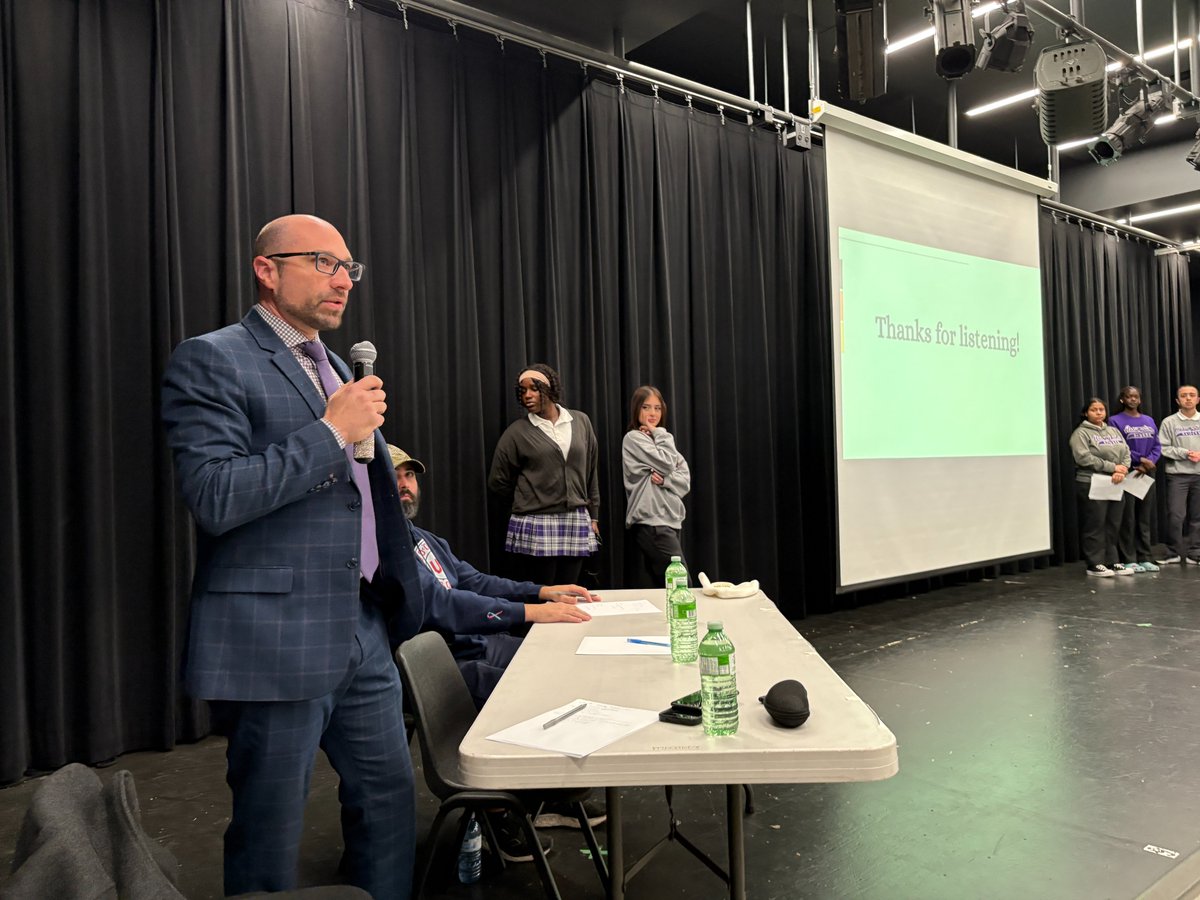 WECDSB's tweet photo. Students from @AssumptionH have been researching ways to combat homelessness in Windsor-Essex and today they presented ideas to local leaders: Tecumseh Deputy Mayor Joe Bachetti, Windsor Commissioner of Human and Health Services Andrew Daher, &amp; community activist Greg Lemay. https://t.co/cNkFkNnh4p