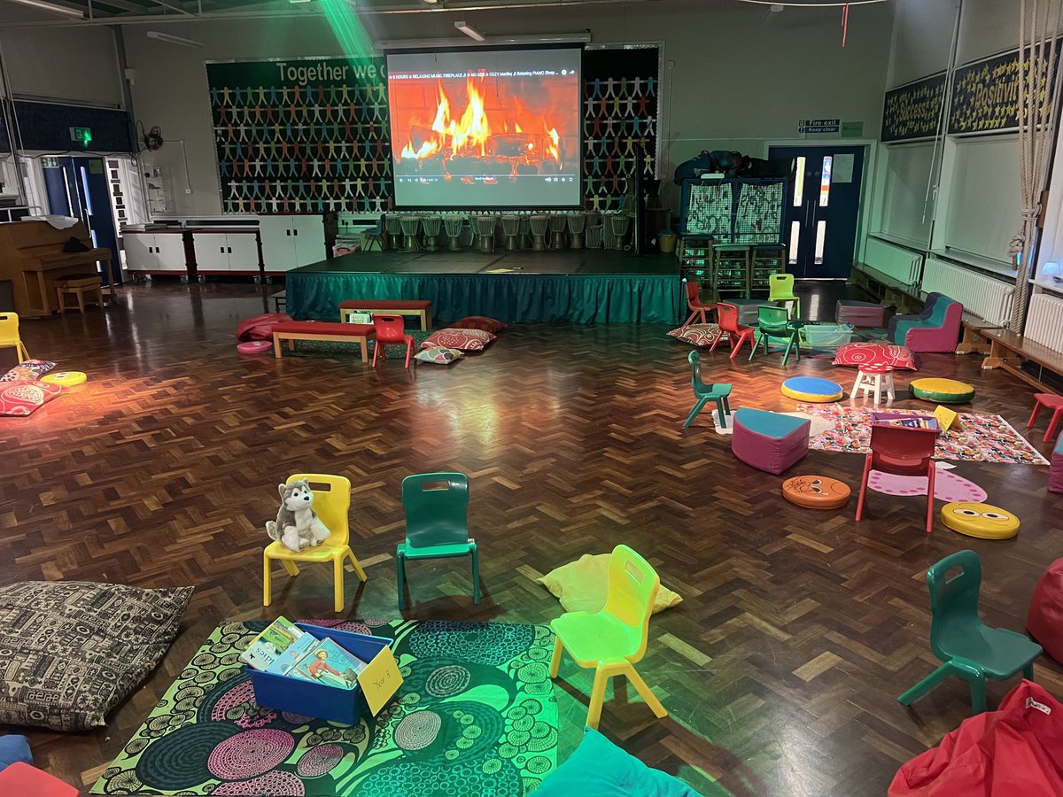 SchoolNorthview's tweet photo. Preparing to welcome our children and parents for our yearly wonderful event-Bedtime Story Night! 📚🛏️#NorthviewPrimarySchool ⁦@Booktrust⁩ ⁦@_Reading_Rocks_⁩ https://t.co/uuxIO0AFMq