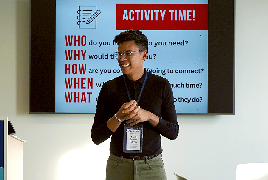 City Thread tweet media