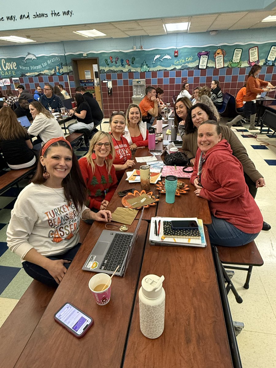 Beyond thankful for an amazing Admin team who show up for their staff and students in every way possible! They started today by making breakfast for almost 100 people! 🩷 LR is the best!