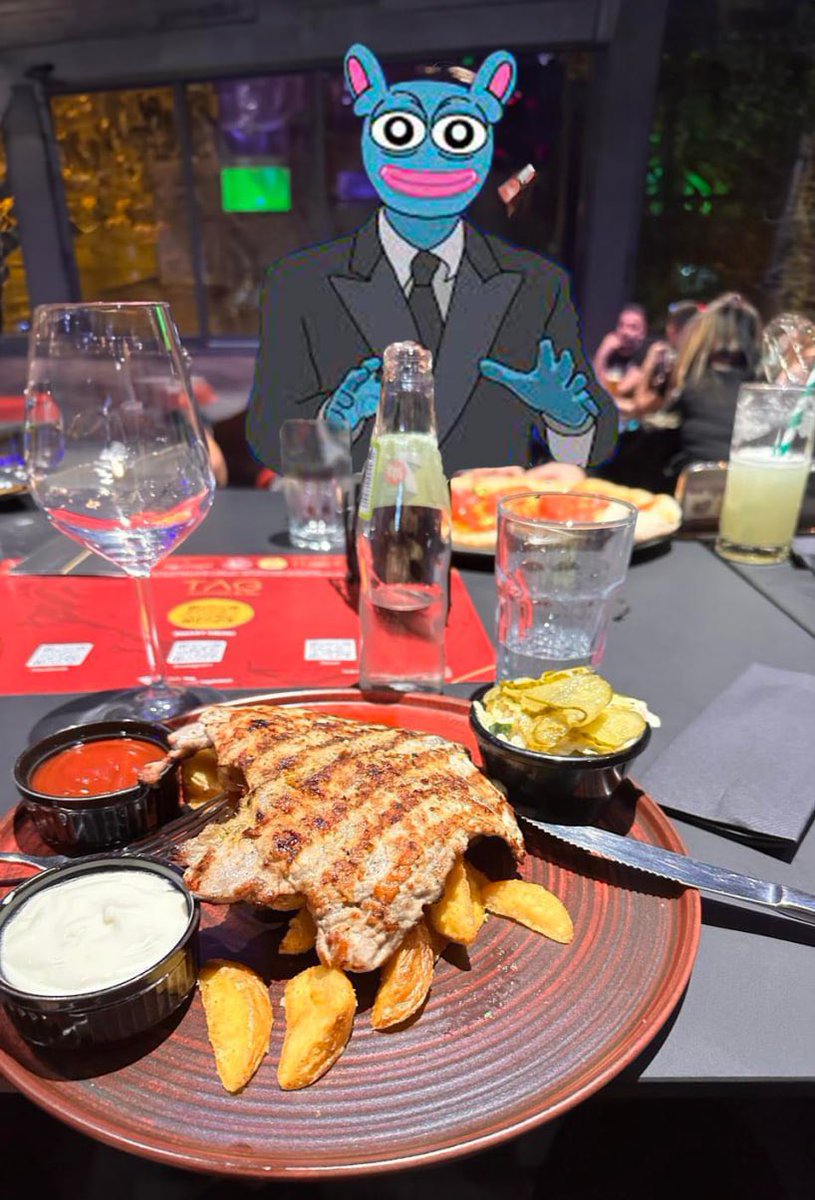 CryptoPopReal's tweet photo. Guess who I bring to Dinner tonight? 

Spoiler: he is BASED https://t.co/JMnbNsVraH