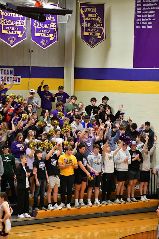 Season opener tonight at home against Midway! JV at 5:00 (vs St Pius) and Varsity to follow! #9Absolutes