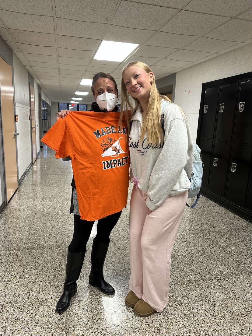 Tara Mahoney tweet media