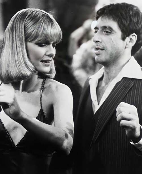 the eyes, chico. they never lie.