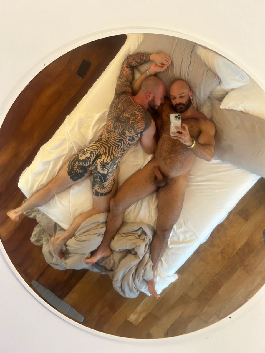 What would you like to see <a href="/tigerdragom/">Tiger</a> and <a href="/The__LV__/">LV</a> getting into? 😇
.
.
.
.
.
.
.

#mirrorontheceiling #hombreslatinos #chicosricos