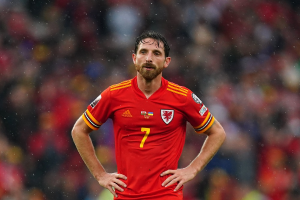 Next auction is underway for a signed Joe Allen Welsh shirt.   Get bidding!!

Do you want to earn between 5000 and 25000 points, just repost and share your user name in the comments.

#joeallen #Wales #cymru #signedshirt #onlyswans