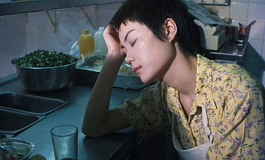 TheCinesthetic's tweet photo. Chungking Express (1994) dir. Wong Kar-wai https://t.co/AkXuRGaJX7