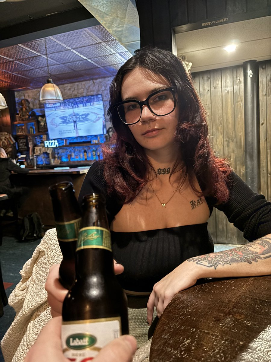 what up fergies……I’m in love with my gf. Big time.