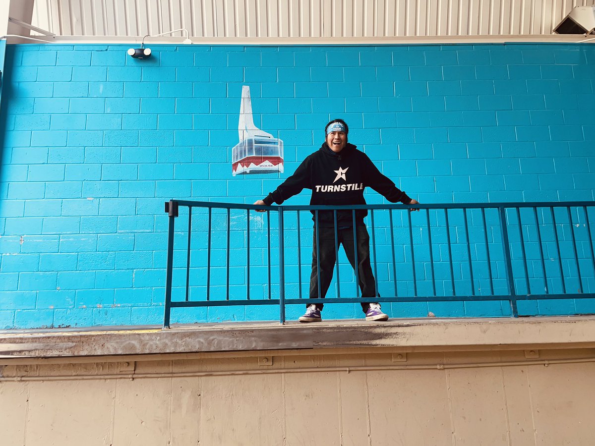 Turnstile's tweet photo. STiLL RiGHT HERE #whereRu #straightEdge #youthofToday #minorThreat #comebackKid #hellFest #facedownRecords #bridge9 #newprofilepic 🚡#onBrokenWings 🚠 #jesusWept #seventhStar #reaperRecords #hatebreed #zao #theStartingLine #carpetCompany #CARPET #baltimore #albuquerque #newMexico https://t.co/yTi29spyjV