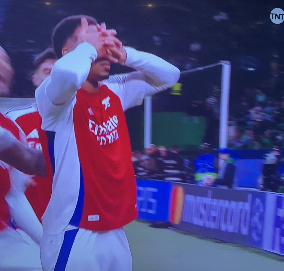 JB™️ tweet media