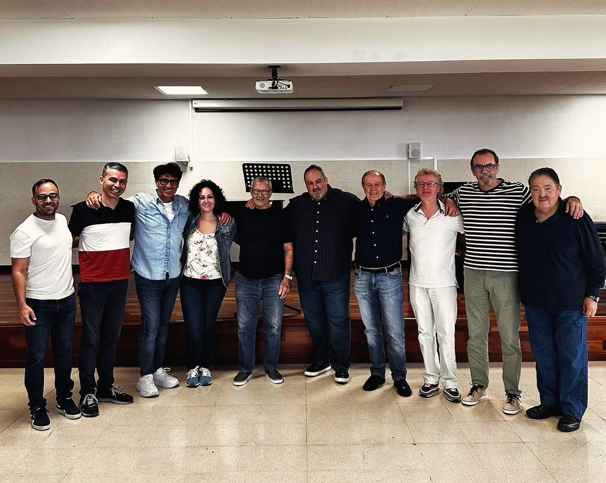 Hoy, martes 26 de noviembre, hemos tenido el placer de recibir una Masterclass de Antonio Marti, trompeta solista en la Orquesta Sinfónica de Charleston de los EEUU, en la sede de Tenerife del CSMC.
#csmc #conservatoriosuperior #trompeta