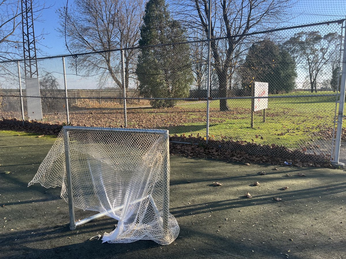 The CLL donated a new 4x4 net to the minor lacrosse association in Wallaceburg, Ontario. The additional net completes a third set at King’s Court for more short sided youth games.