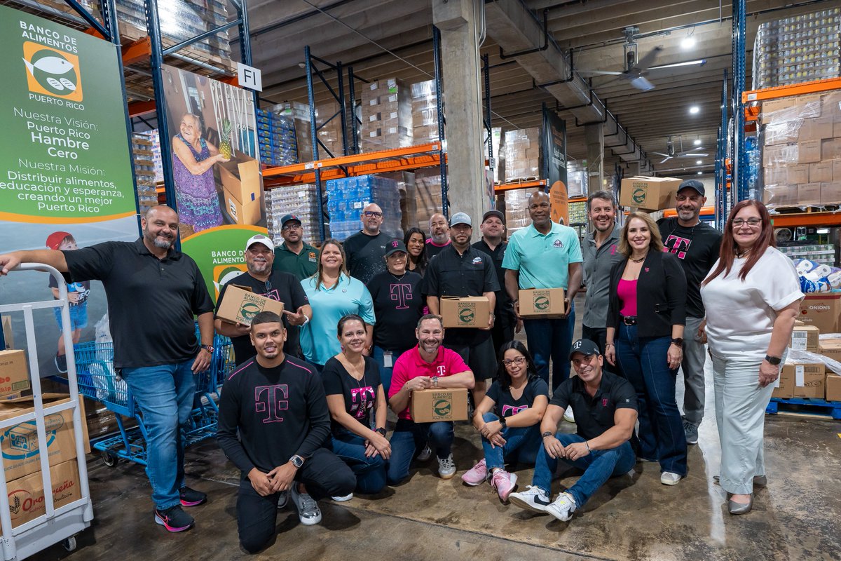 Jorge Martel (@jemartel) on Twitter photo Contentos en anunciar que en adelanto a #GivingTuesday donamos $100,000 entre cuatro organizaciones comunitarias en 🇵🇷 <a href="/ExtraBasesPR/">Extra Bases</a>, Fundación La Mákina, Fundación Hospital Pediátrico y El Banco de Alimentos; donde compañeros de <a href="/TMobilePR/">T-Mobile Puerto Rico</a> trabajamos una tarde de voluntarios Contentos en anunciar que en adelanto a #GivingTuesday donamos $100,000 entre cuatro organizaciones comunitarias en 🇵🇷 <a href="/ExtraBasesPR/">Extra Bases</a>, Fundación La Mákina, Fundación Hospital Pediátrico y El Banco de Alimentos; donde compañeros de <a href="/TMobilePR/">T-Mobile Puerto Rico</a> trabajamos una tarde de voluntarios