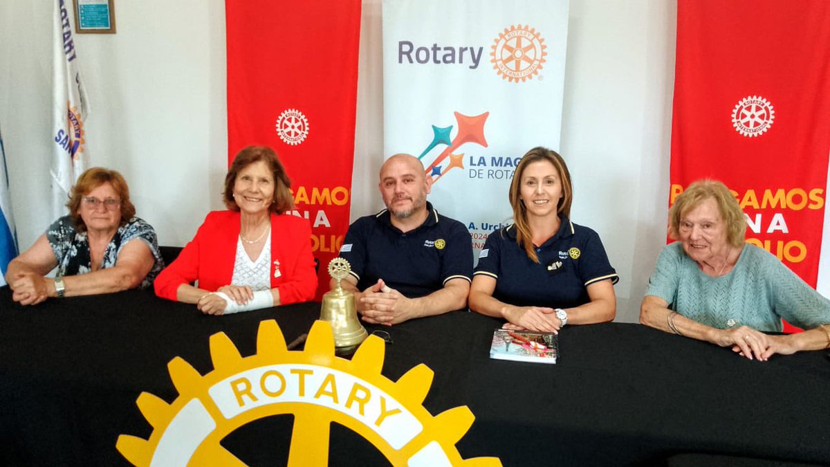 RotarySanJavier's tweet photo. 💙 Un día lleno de magia rotaria 💙

Este 22 de noviembre,  la visita de Liliana Alberto, Gobernadora del Distrito 4945 🌟

Fue un día para compartir sueños, proyectos y mucho compromiso. 
Y: ¡le dimos la bienvenida a Natalia Luna como nueva socia del club! 🎉�� https://t.co/SXFY6pPkvr