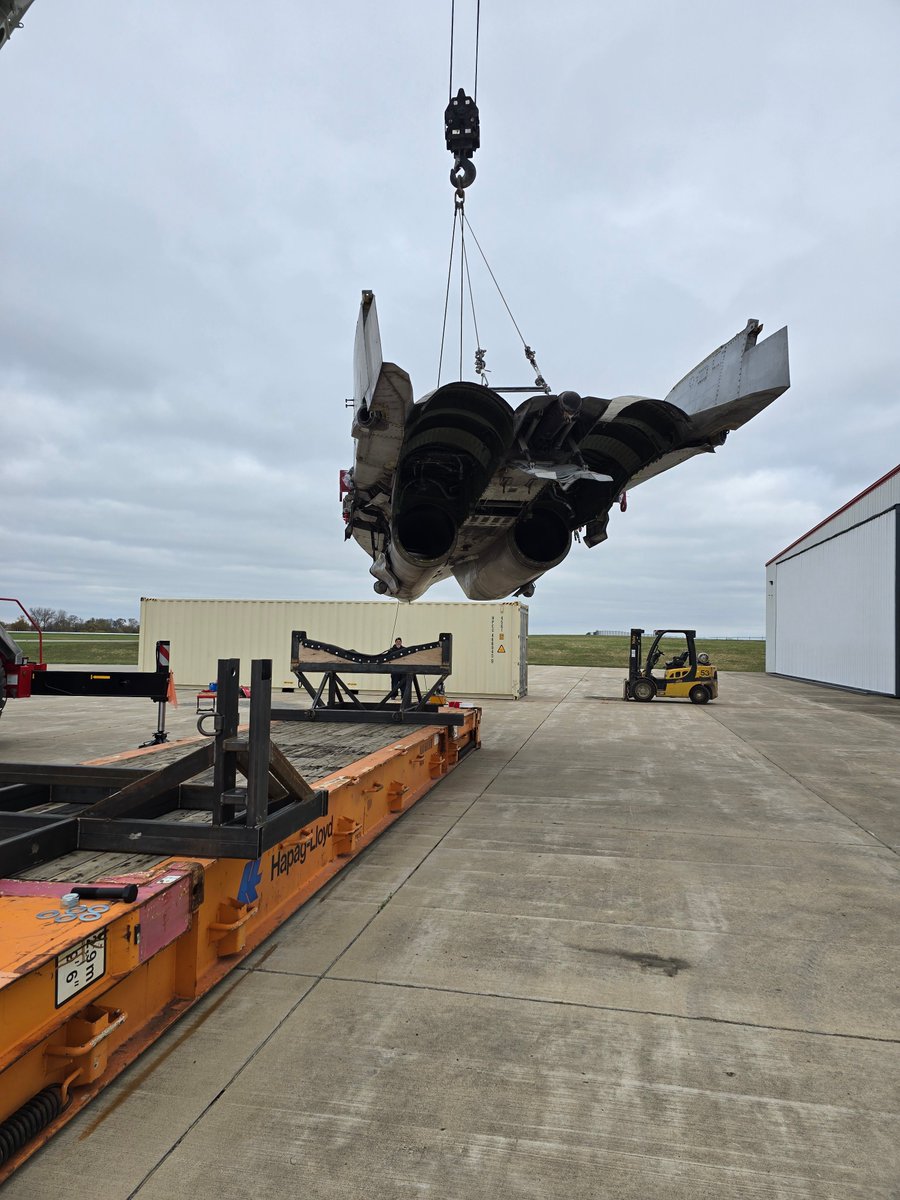 Jared Isaacman tweet media