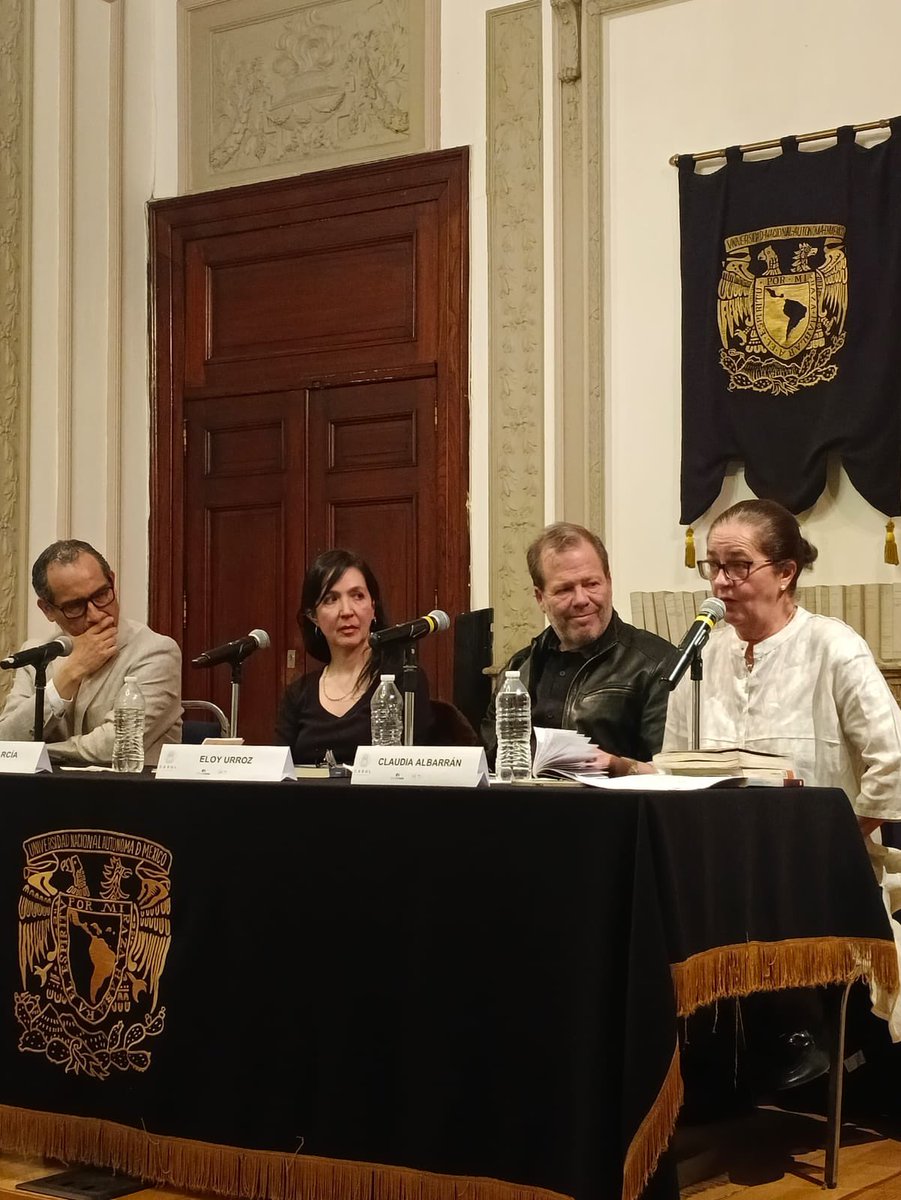 CatedraCFuentes's tweet photo. 📖 Ayer estuvimos en @casulunam en la mesa-homenaje a Inés Arredondo en el marco del #25N, Día Internacional de la Eliminación de la violencia contra las mujeres 🧡
¡Gracias por tu asistencia! 📚

🔁 Si te la perdiste, puedes ver toda la conferencia en nuestra página de Facebook https://t.co/JONoaCfSKW