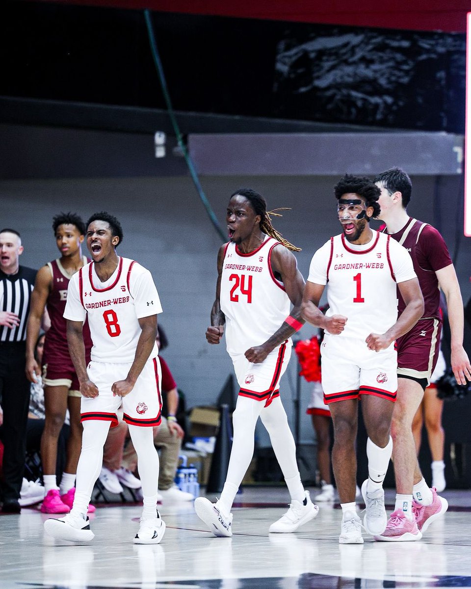 1-0 in Cancun 🏝️

Isaiah Richards hits a clutch three with 43 seconds left to lift Gardner-Webb over Southeastern Louisiana, 73-69! 

#BigSouthMBB | <a href="/GWU_MBK/">Gardner-Webb Men's Basketball</a>