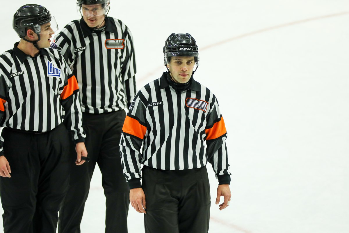 GTHLHockey's tweet photo. Congratulations to the officiating crew selected to skate the 2024 #CHLUSAProspectsChallenge, including 2⃣ former GTHL officials Brian Birkhoff and Damian Figueira. ⚫️⚪️
🔗 READ | https://t.co/5h3GYfXtTB
#GTHLAlumni | #GTHLDevelopment | @OHLHockey https://t.co/qfQZ5DI1N5