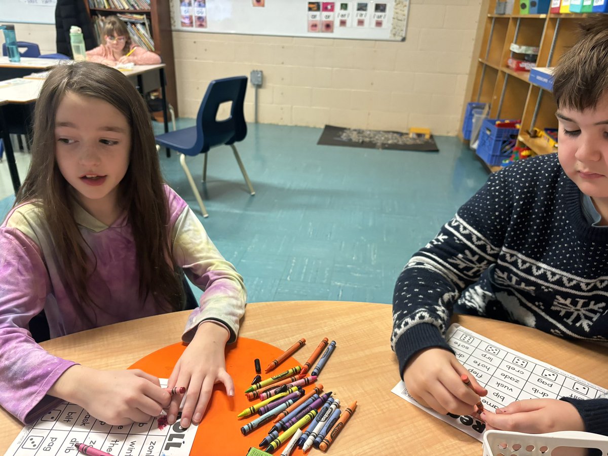 MsMulrooney's tweet photo. The sweetest faces I ever did see! And phonics stars! 🌟 @stmaryselem https://t.co/jsoiKbQqHa