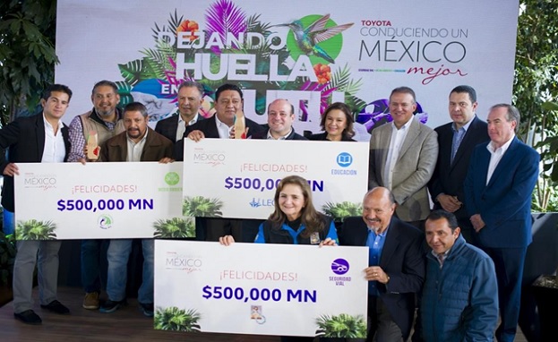 Top Management tweet media